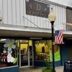 Depot dogs & Ice-cream